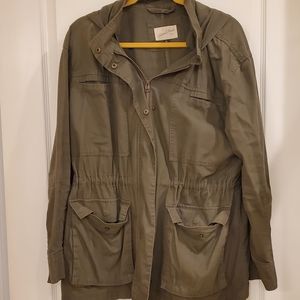 Green Universal Thread XXL women's jacket